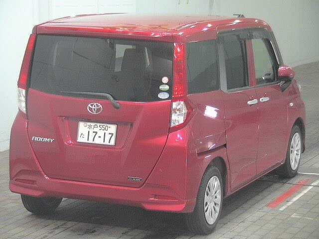 TOYOTA ROOMY