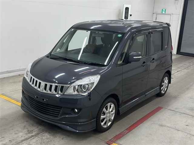 MITSUBISHI DELICA D:2