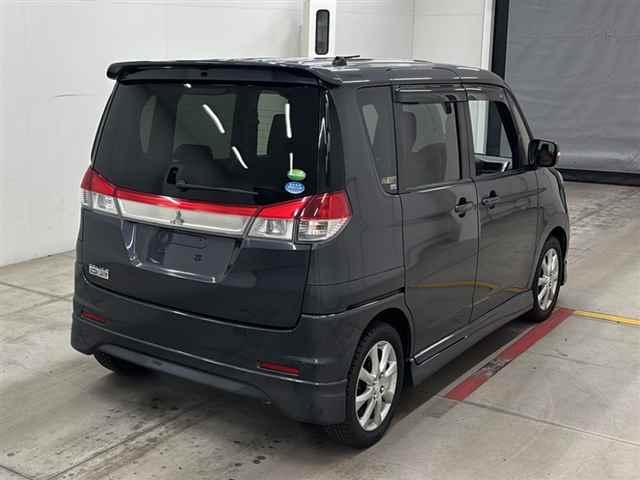 MITSUBISHI DELICA D:2