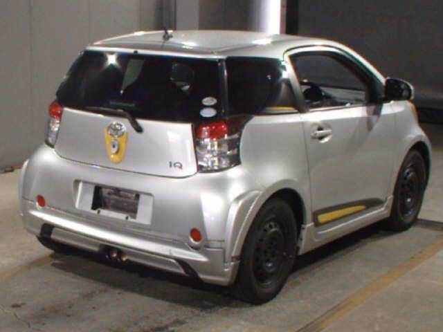 TOYOTA IQ