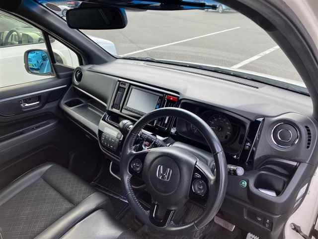 HONDA N-WGN