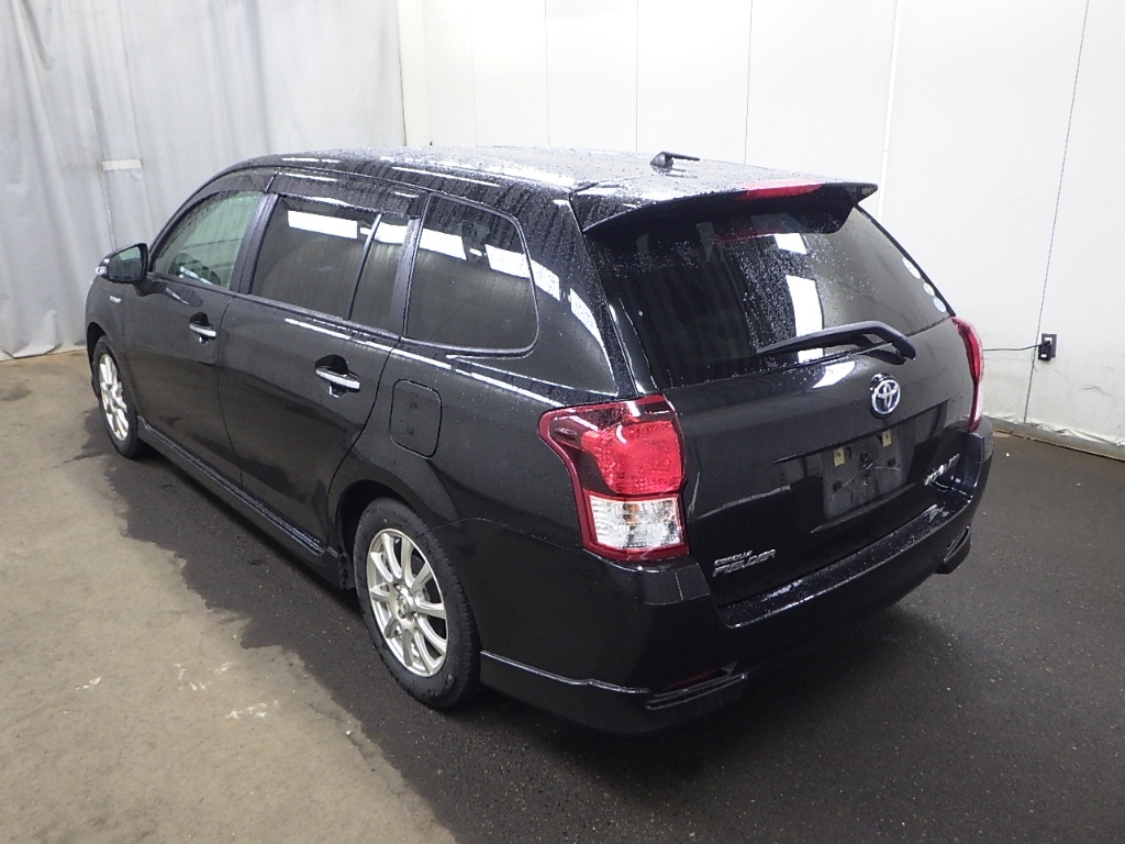 TOYOTA COROLLA FIELDER