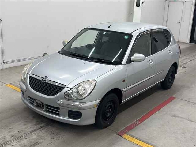 TOYOTA DUET
