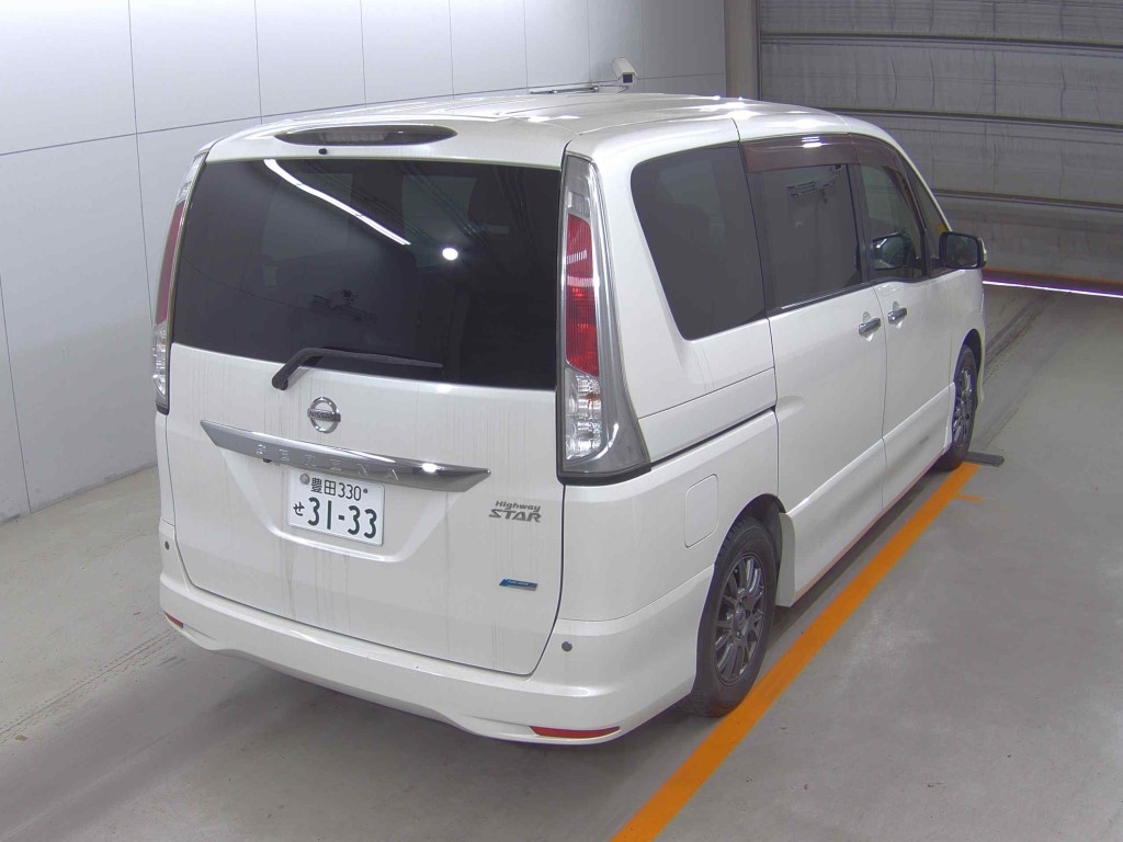 NISSAN SERENA