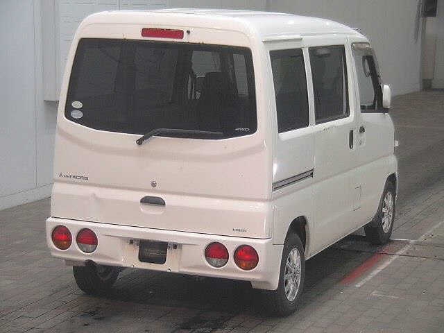MITSUBISHI MINICAB