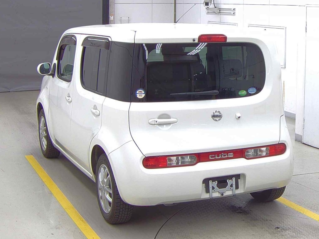 NISSAN CUBE
