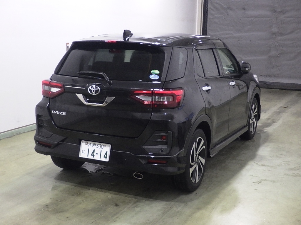 TOYOTA RAIZE