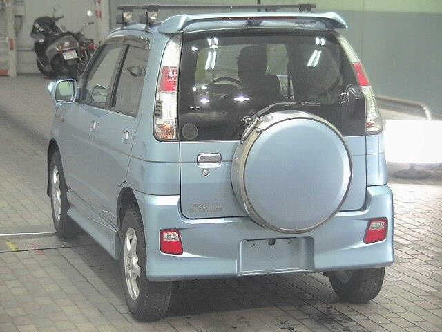 DAIHATSU TERIOS KID