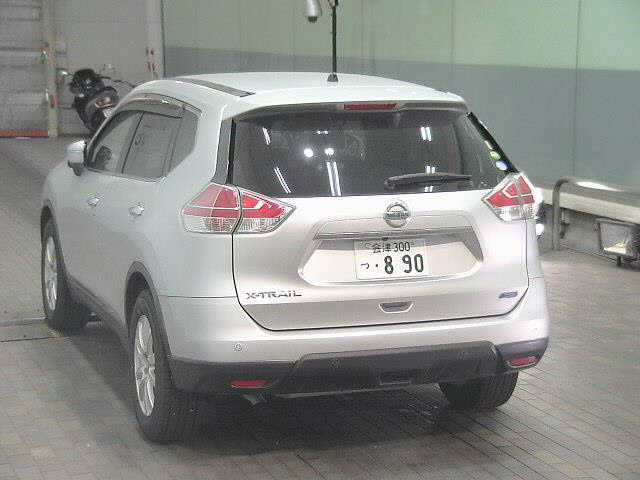 NISSAN X-TRAIL