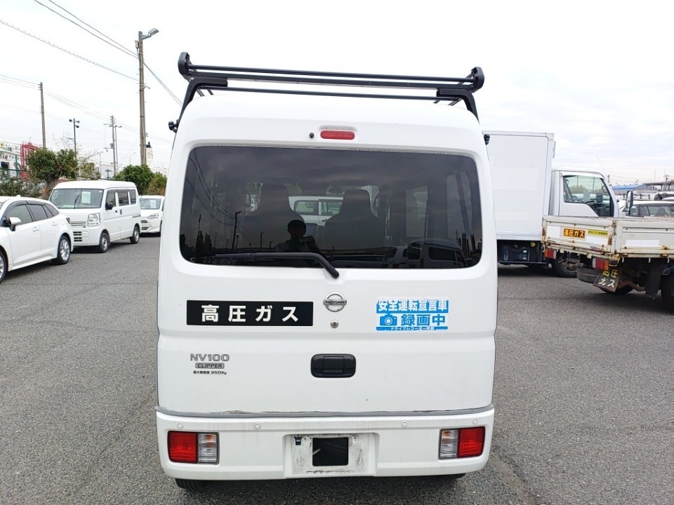NISSAN NV100 CLIPPER
