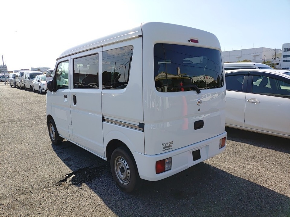 NISSAN NV100 CLIPPER