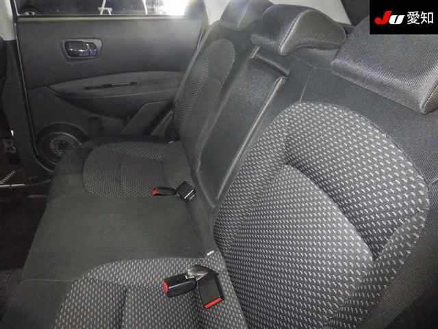NISSAN DUALIS