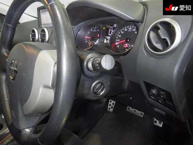 NISSAN DUALIS
