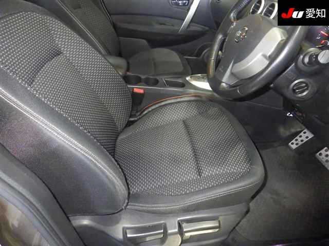 NISSAN DUALIS