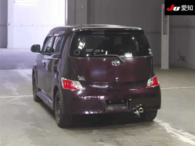 TOYOTA BB