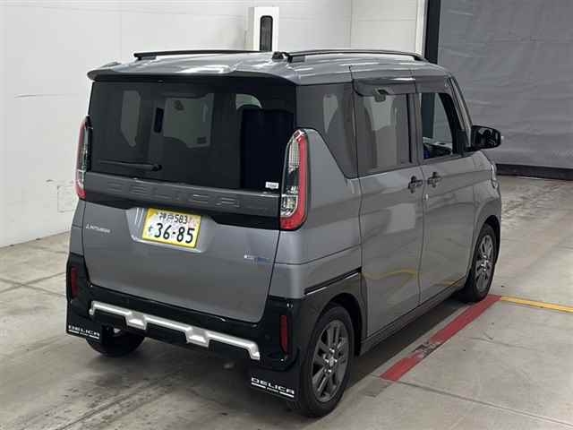 MITSUBISHI DELICA MINI