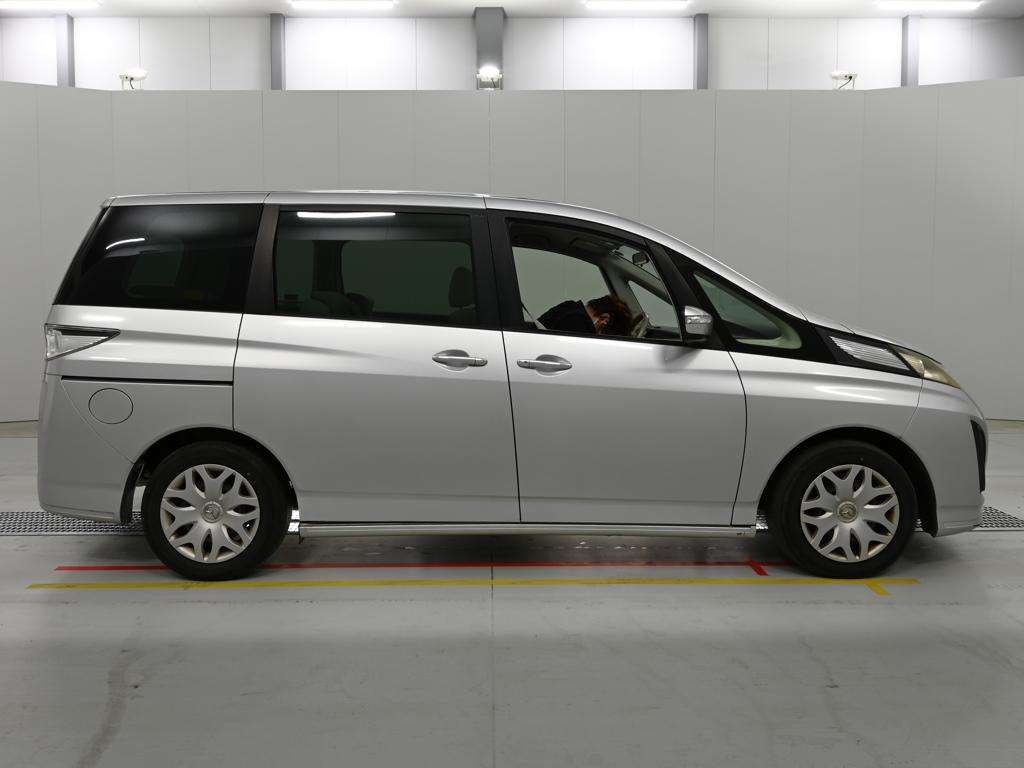 MAZDA BIANTE