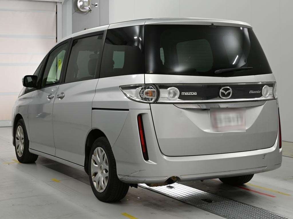 MAZDA BIANTE