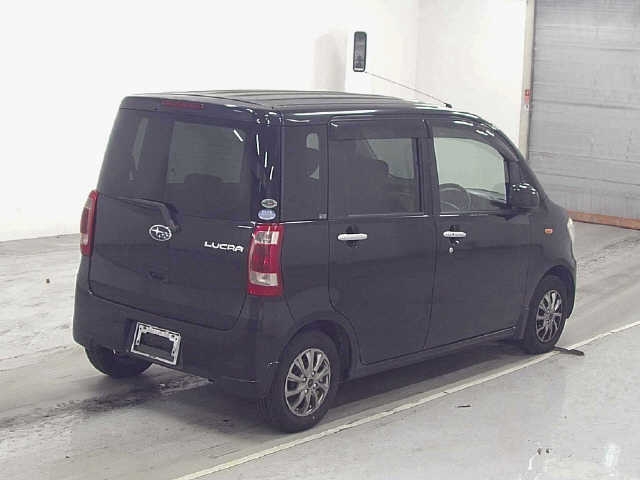 SUBARU LUCRA