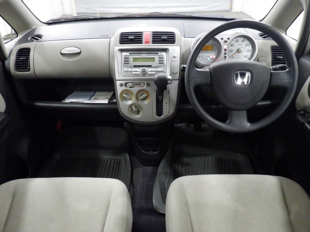 HONDA LIFE