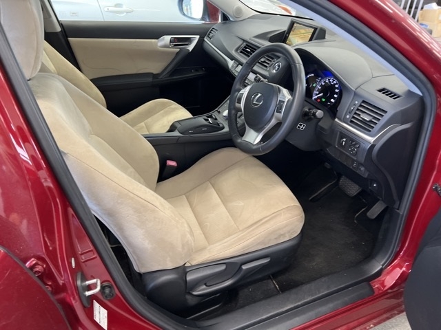 LEXUS CT200H