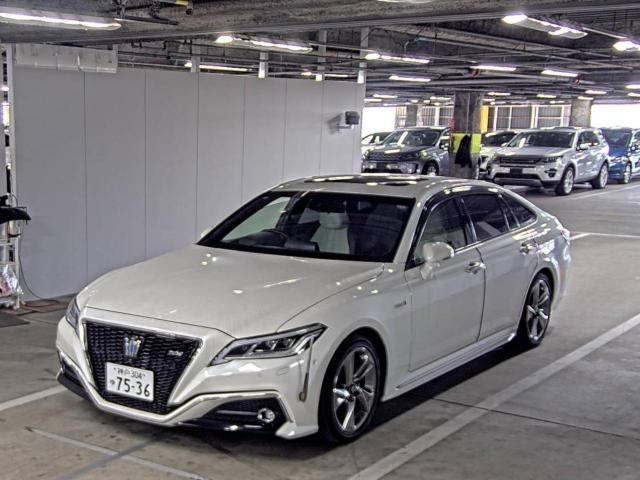 TOYOTA CROWN