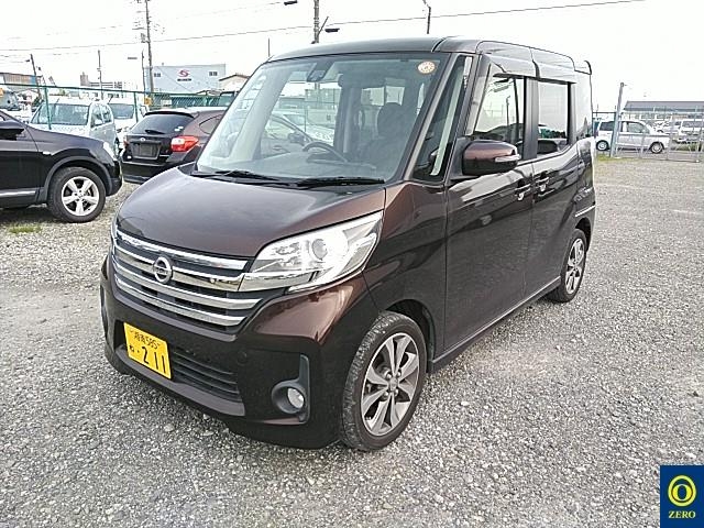 NISSAN DAYZ ROOX