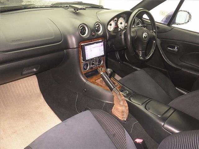 MAZDA ROADSTER