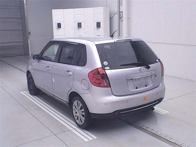 MAZDA VERISA