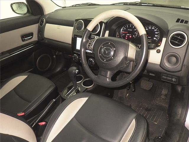 MAZDA VERISA