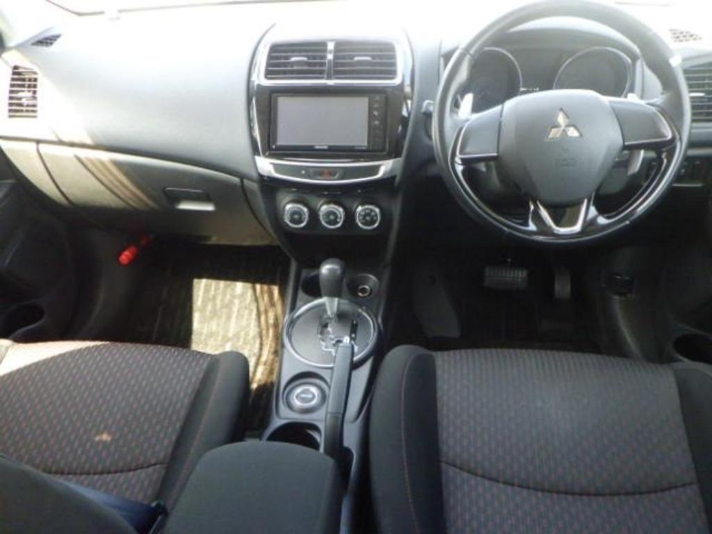 MITSUBISHI RVR