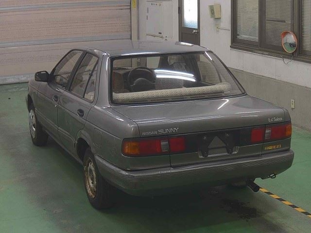 NISSAN SUNNY