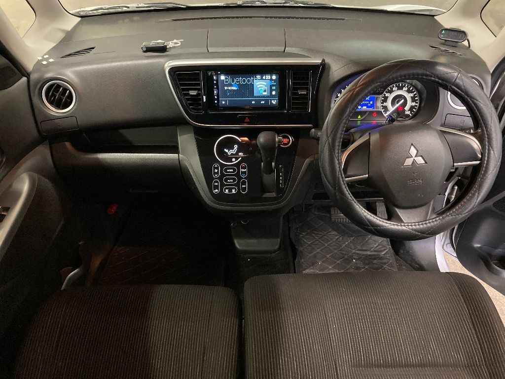 MITSUBISHI EK SPACE