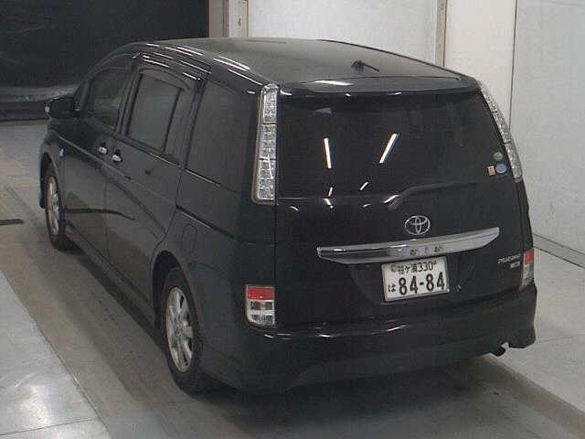 TOYOTA ISIS