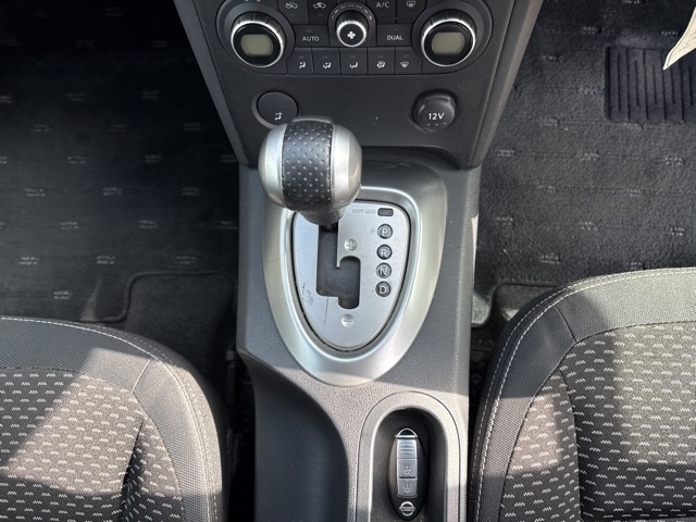 NISSAN DUALIS