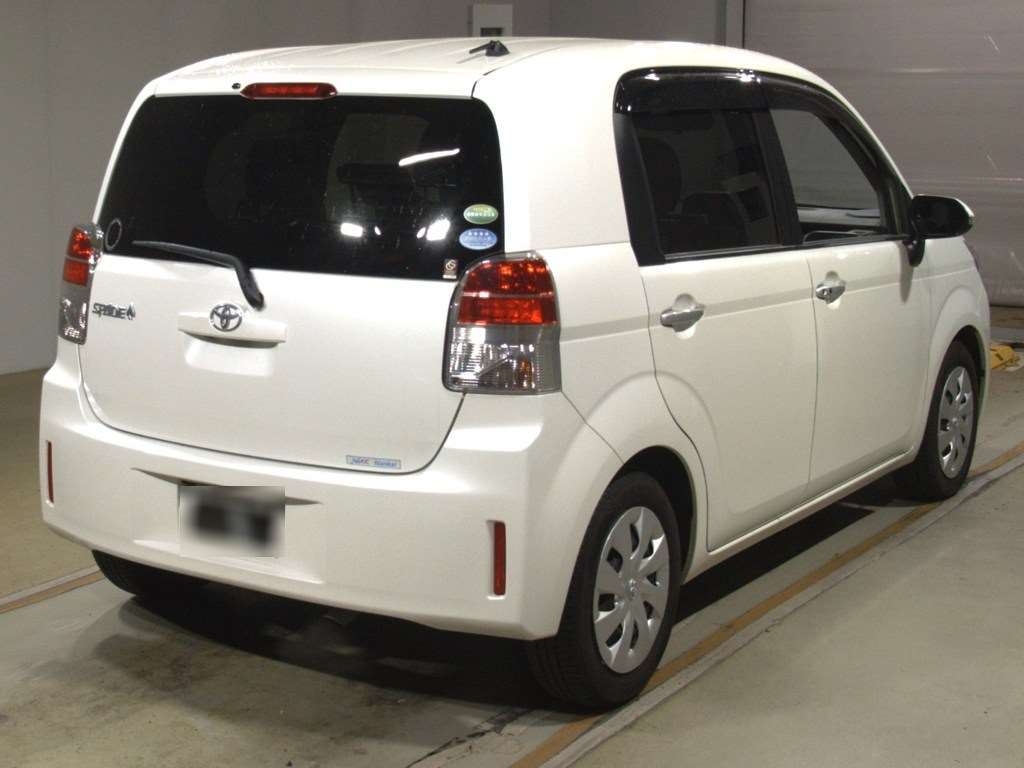 TOYOTA SPADE