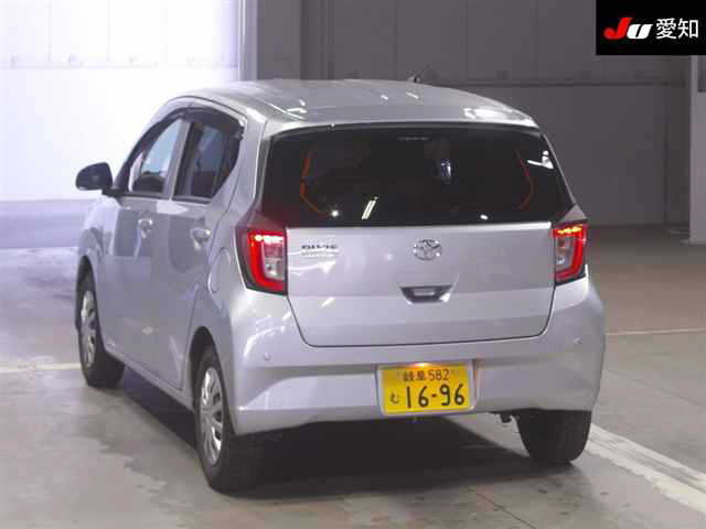 TOYOTA PIXIS EPOCH