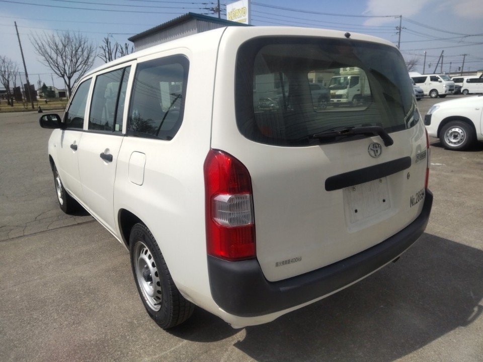 TOYOTA PROBOX