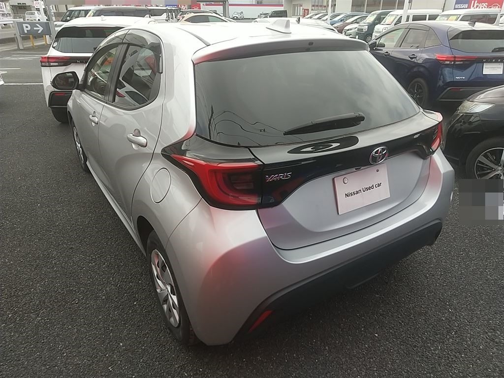 TOYOTA YARIS