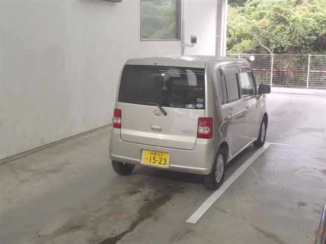 DAIHATSU MOVE CONTE