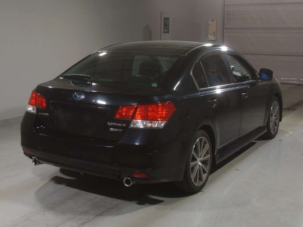 SUBARU LEGACY B4
