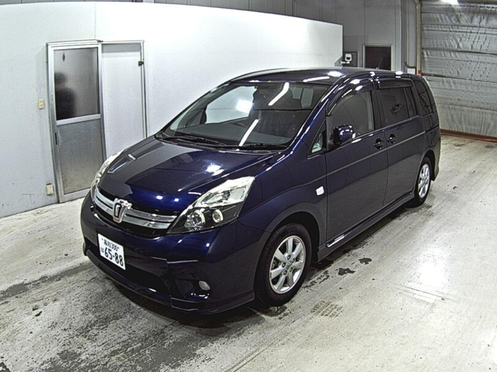 TOYOTA ISIS