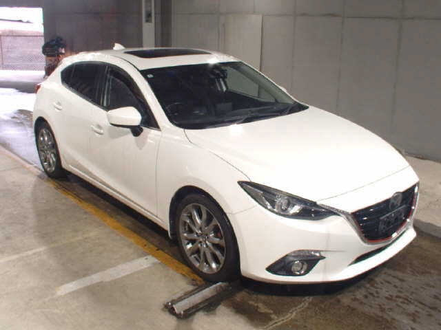 MAZDA AXELA