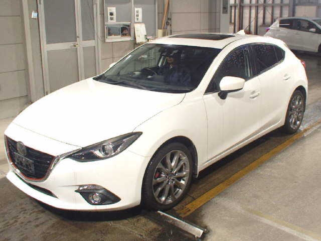 MAZDA AXELA