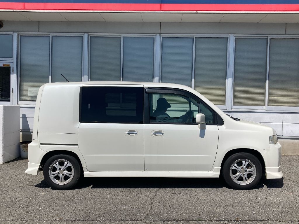 HONDA MOBILIO SPIKE