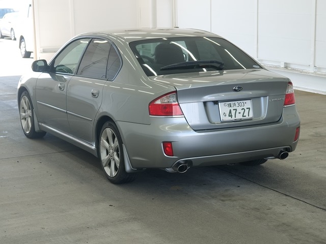 SUBARU LEGACY B4