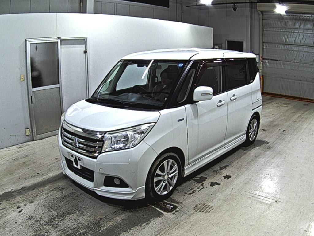 MITSUBISHI DELICA D:2