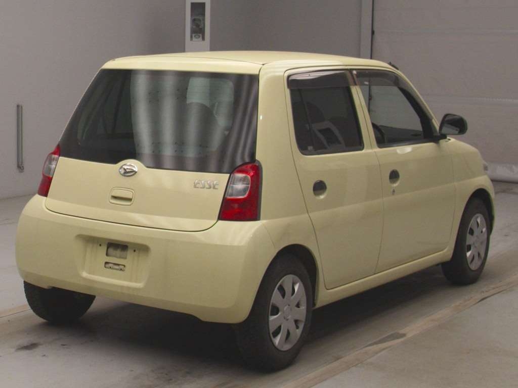 DAIHATSU ESSE