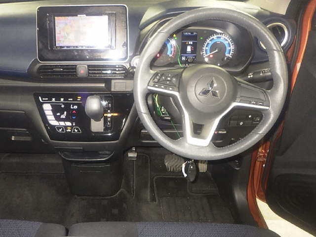MITSUBISHI EK X