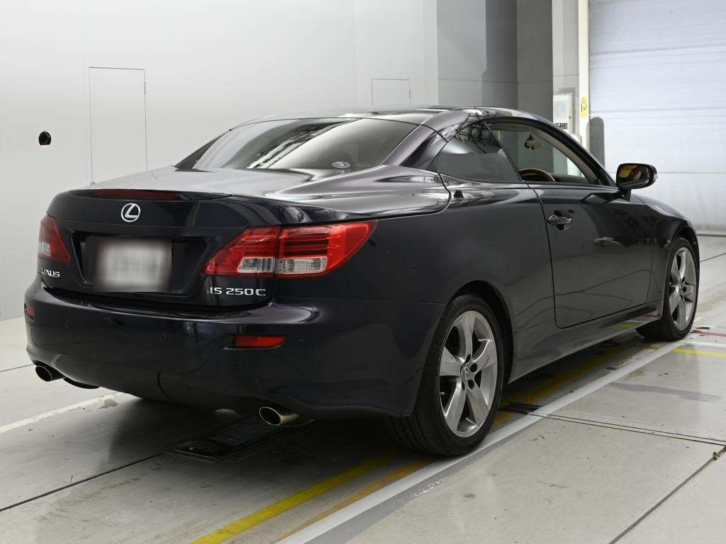 LEXUS IS250